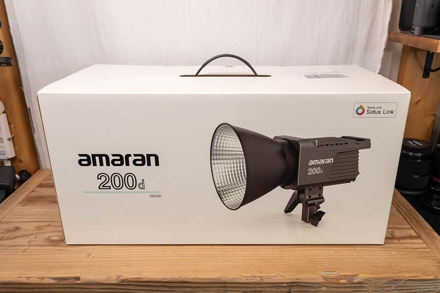 Amaran 200D パッケージ