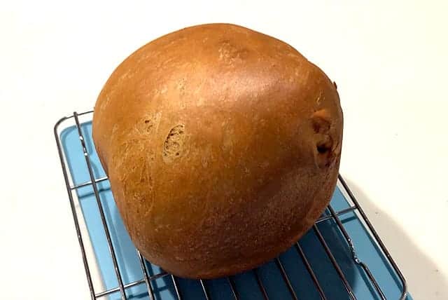 初めて焼いたブランパン(ふすまパン)