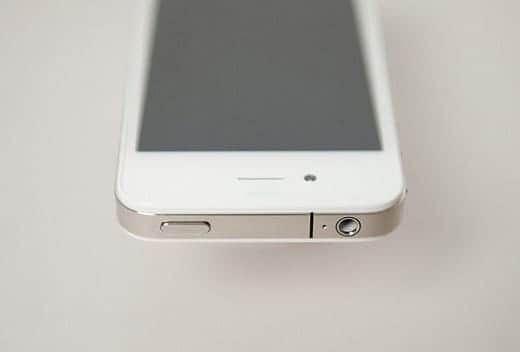 iPhone 4 ホワイトモデル写真