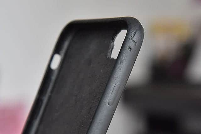iPhone 6 Plus　革ケースの傷