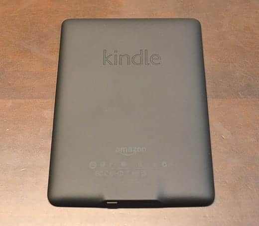 Kindle Paperwhit 本体背面