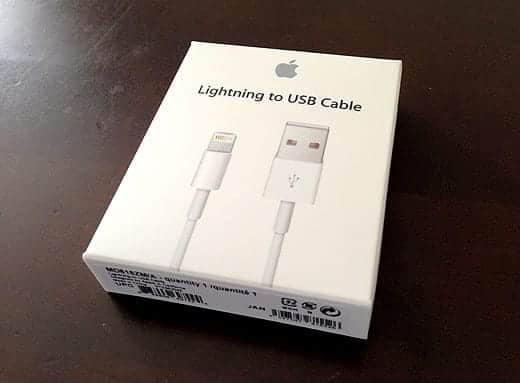 Lightning - USBケーブル　外箱