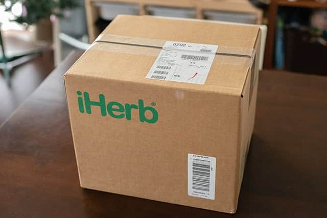 iHerbでプロテインチップスと整腸剤のプロバイオティクス-3を購入