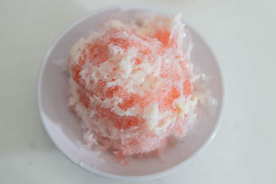 イチゴ練乳かき氷