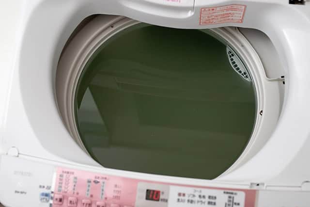 塩素系漂白剤を使って水が濁った洗濯機