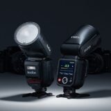 Godox V100